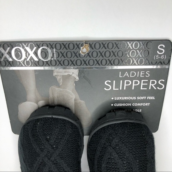 XOXO Black Cable Knit and White Faux Fur Mule Style Slippers Loungewear Sz S 5-6 - Picture 9 of 10